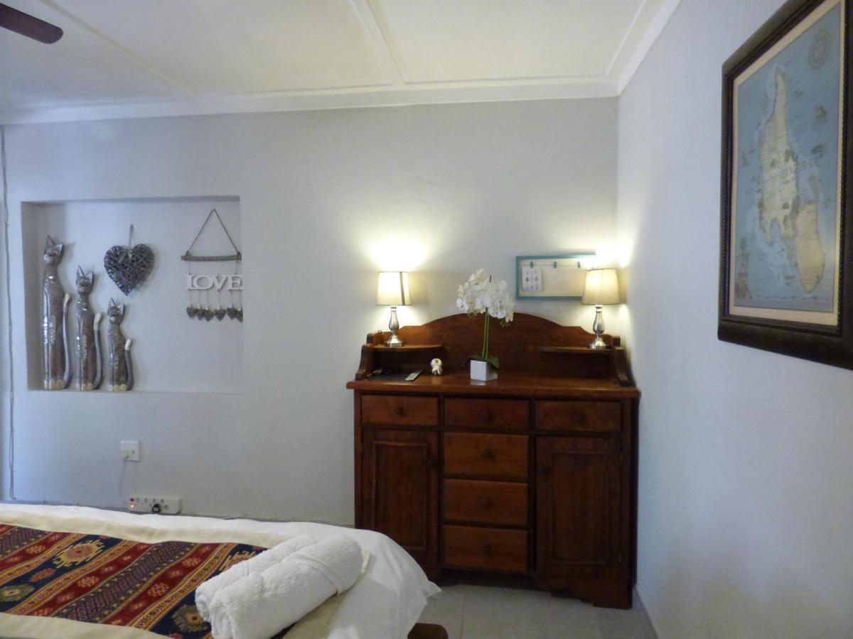 צומב Villa Africa Guesthouse מראה חיצוני תמונה