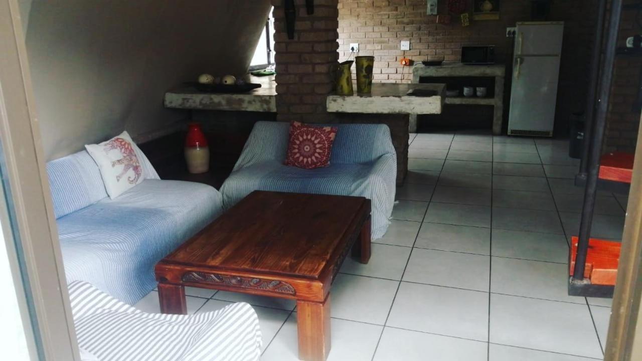 צומב Villa Africa Guesthouse מראה חיצוני תמונה