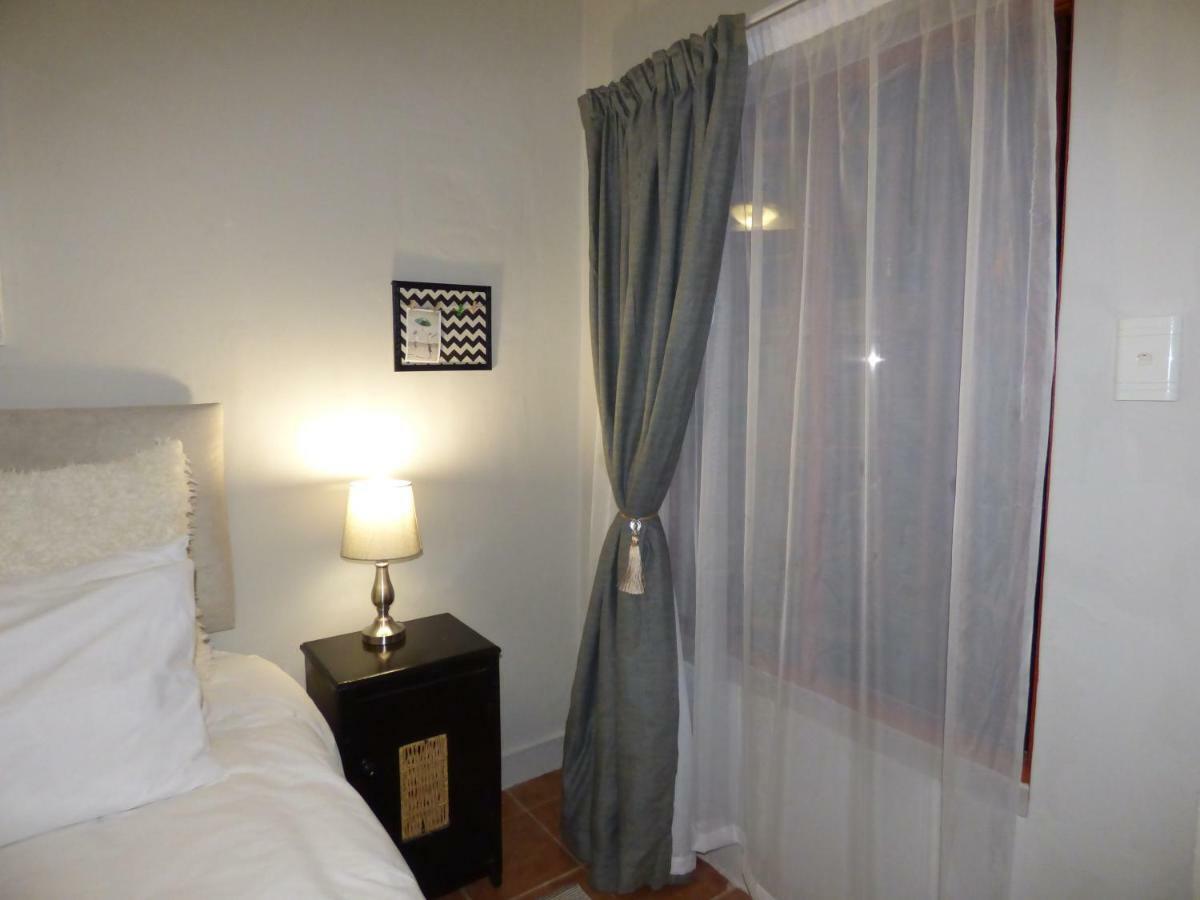 צומב Villa Africa Guesthouse מראה חיצוני תמונה