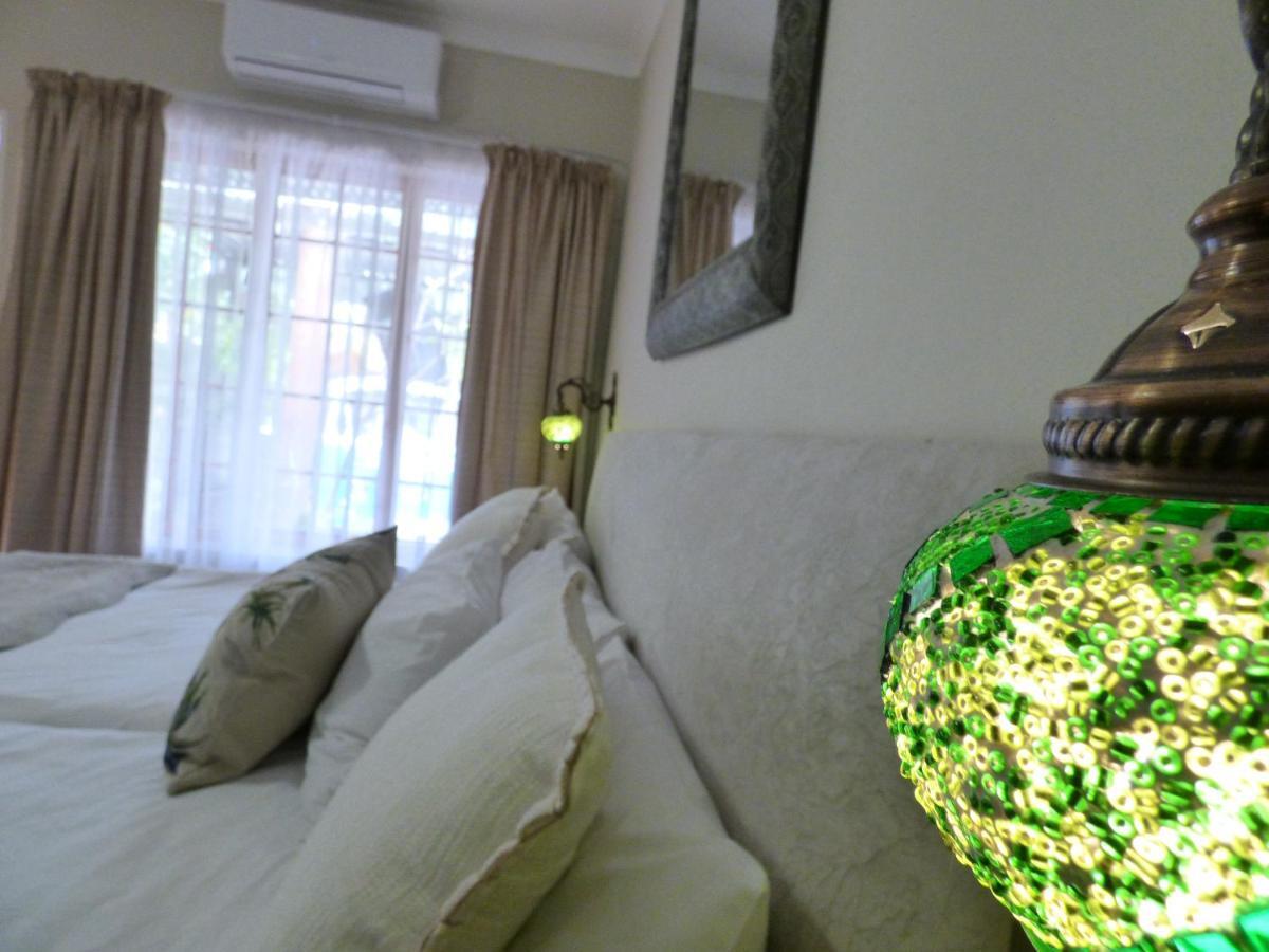 צומב Villa Africa Guesthouse מראה חיצוני תמונה