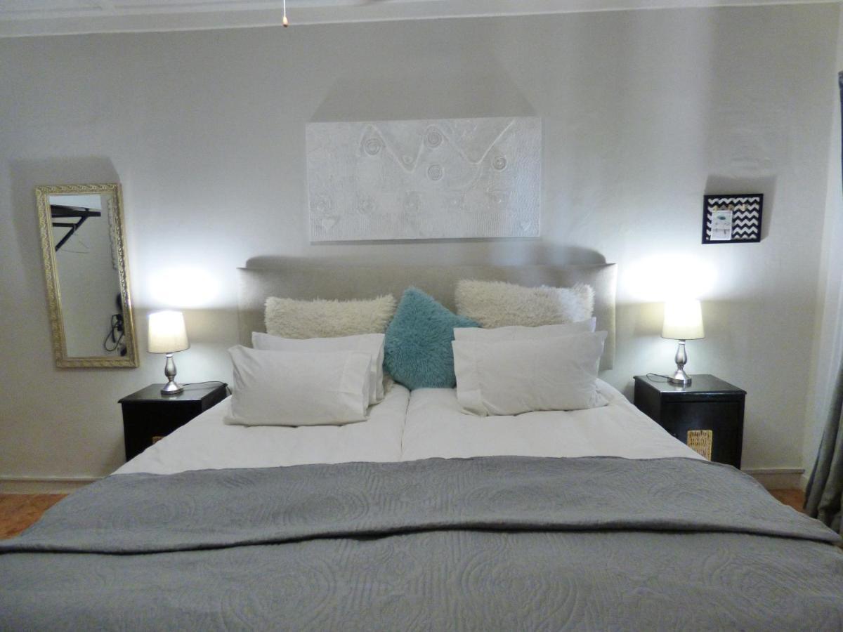 צומב Villa Africa Guesthouse מראה חיצוני תמונה